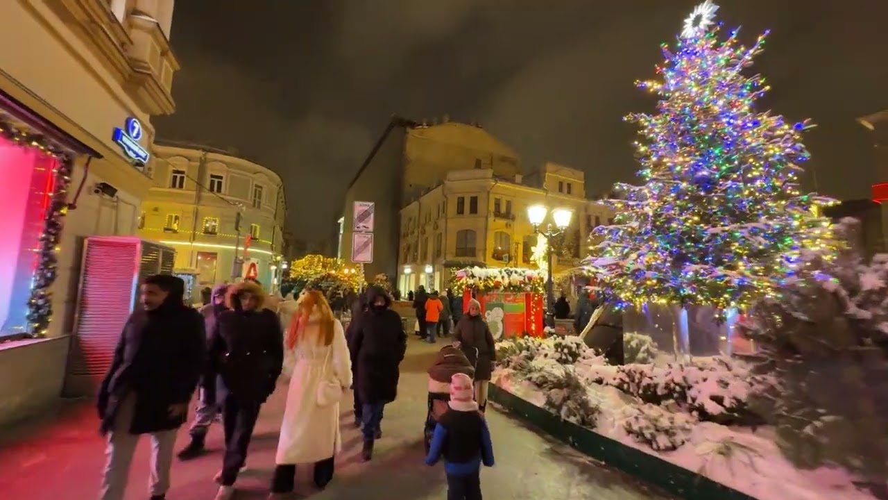 #Россия 🇷🇺 #Москва Камергерский переулок | улица Кузнецкий Мост | ночное сияющее небо Москвы.