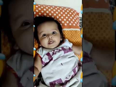 Mithu mithu/Seeti maro maza dekho😂/Cute baby/Parrot behaviour/This video can make you smile🙂#shorts