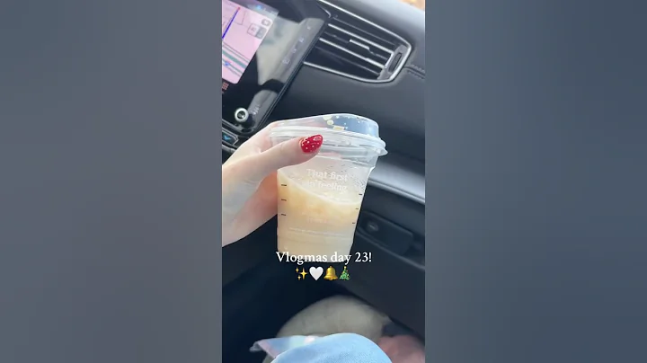 2 days until Christmas!✨🤍🔔🎄 #christmas #song #music #christmascountdown #preppy