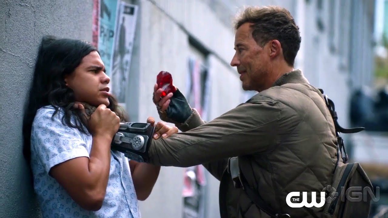 The Flash 6x03 Sneak Peek "Dead Man Running" Season 6 Episode 3 Scene
