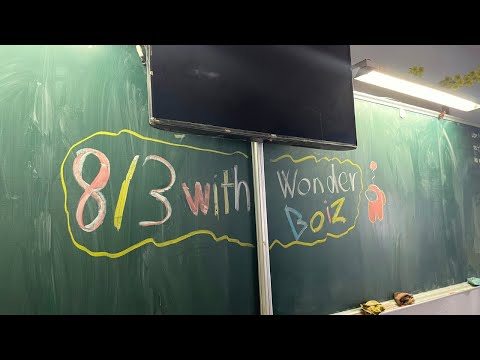 8/3 của những bông hoaa