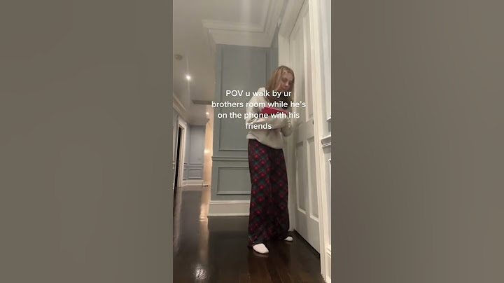 POV: You walk by your brothers room 😭