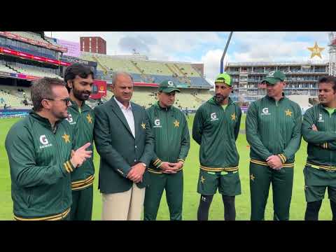 Shan Masood congratulated by Head Coach Mike Hesson as he makes his 50th Test appearance