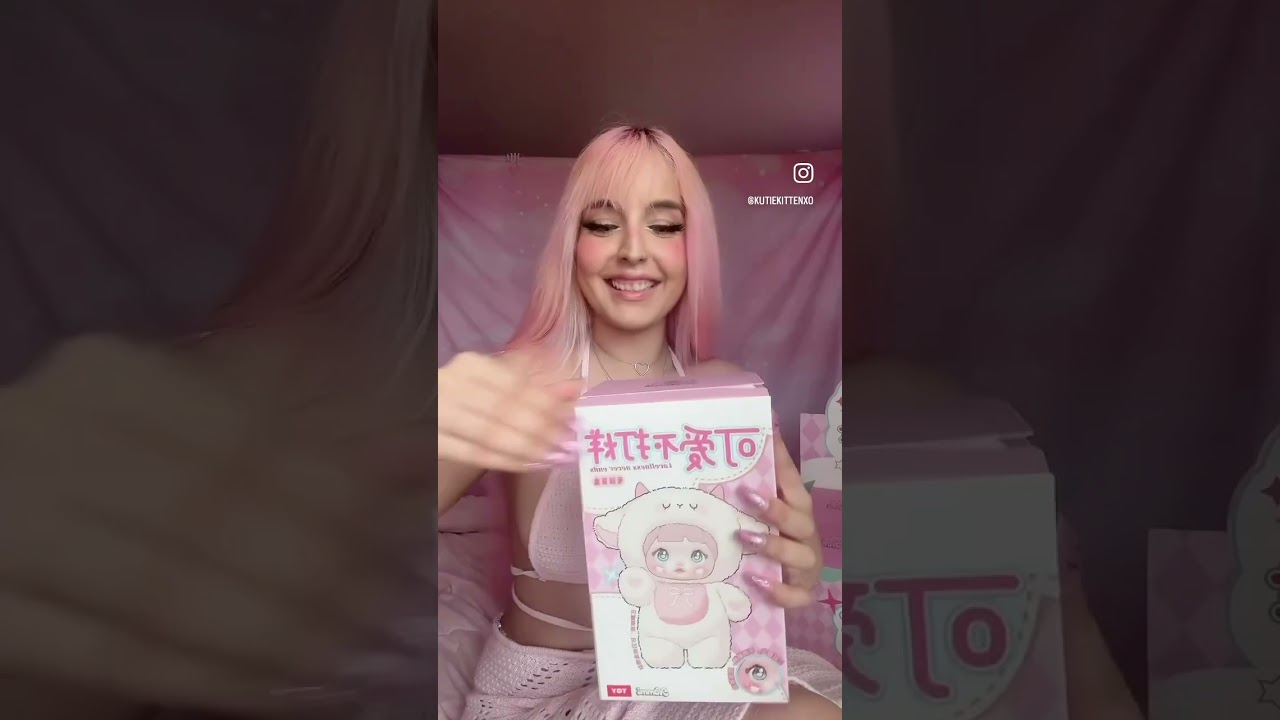 Opening the Nommi Loveliness Blind Box Series!! Hoping I get a rare #popmart #nommi #blindbox