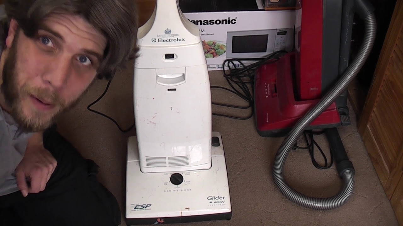 Electrolux Glider Z1820 First Look! YouTube