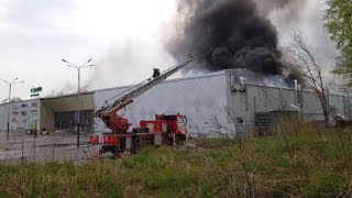 Срочно! Прямой эфир пожар гипермаркете в Реми Хабаровск