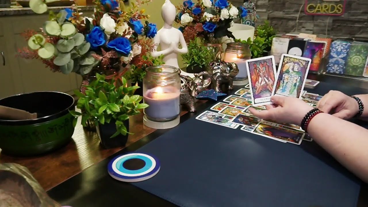 Весы ♎ 💖 Их история просто не складывалась воедино.