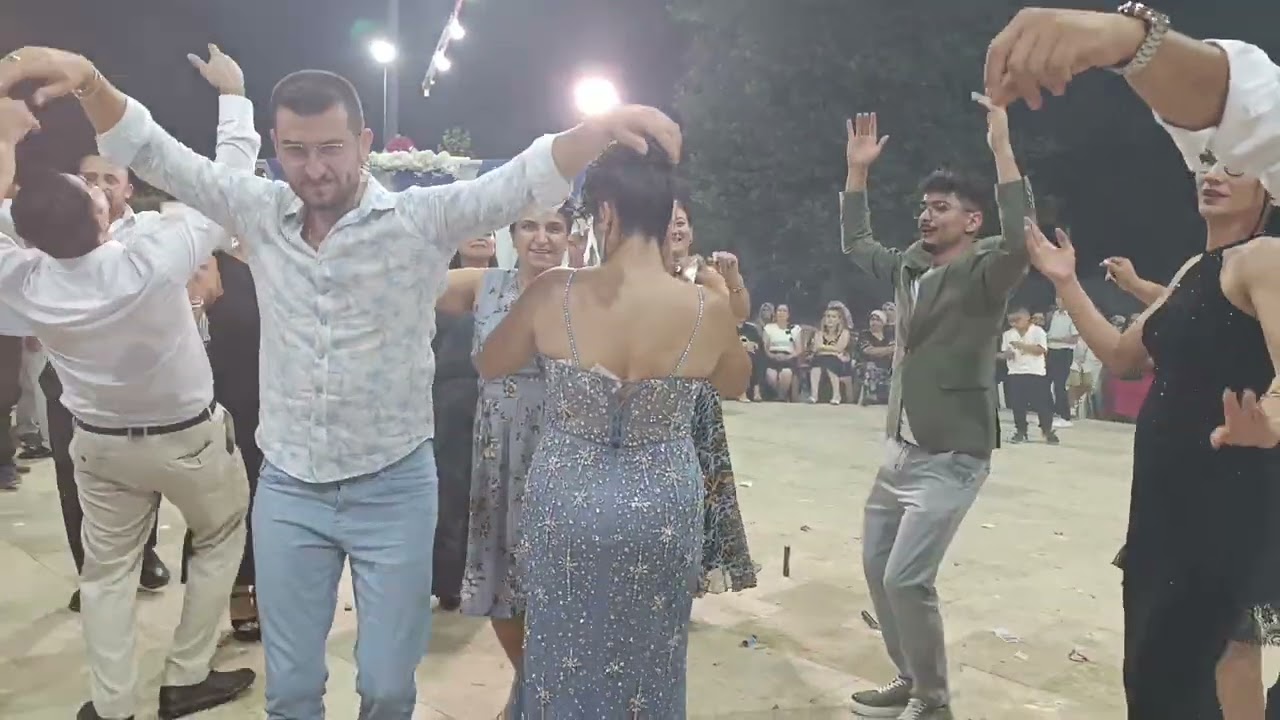 Torbalı / subaşı köyünden sünnet çocuğunun halası İlknur