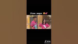 Jisoo make an Acrostic Poem with 'Kim Jong Kook' #aegyo #lisa #rose #jennie #jisoo #blink