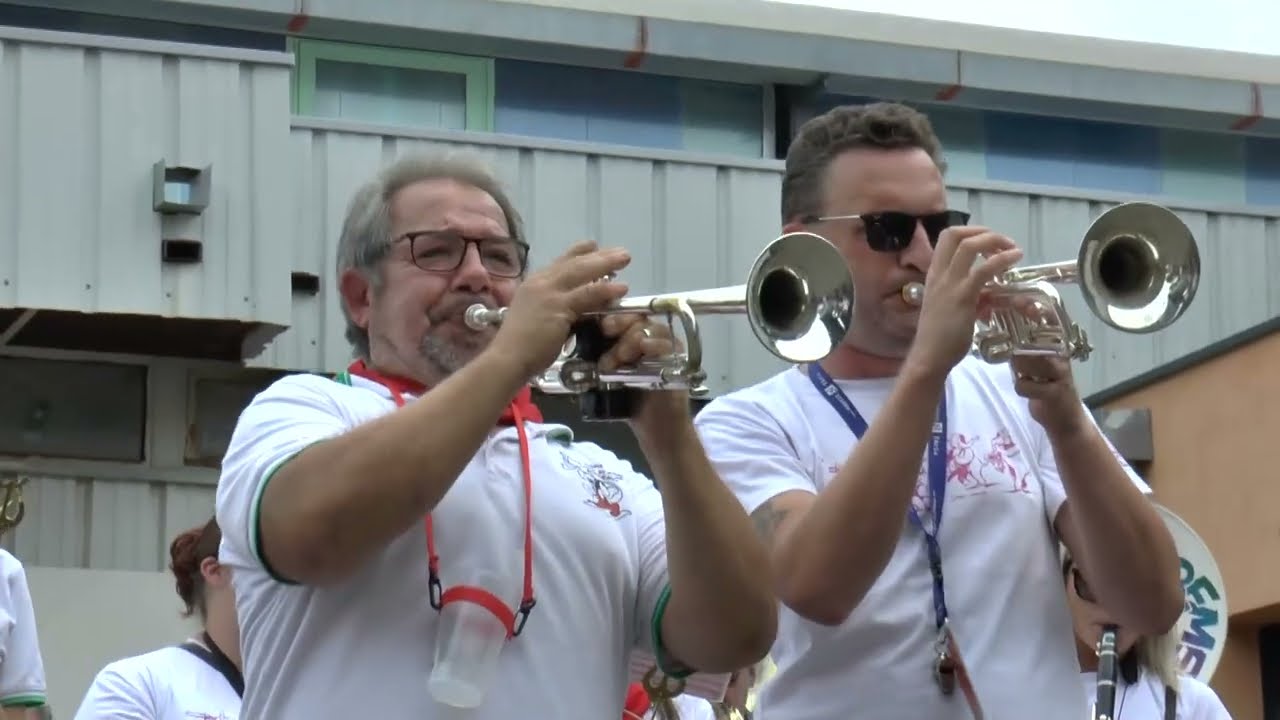 L'ENVIE par le DELIRIUM TREMENS BAND et les SANS SOUCIS lors des MOUSTOUSSADES 2022