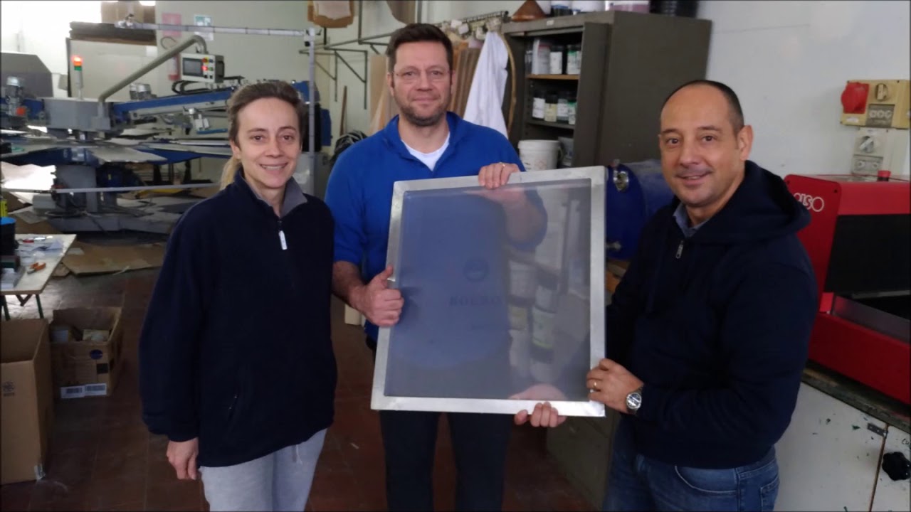 Che macchinari per produrre abiti da lavoro?