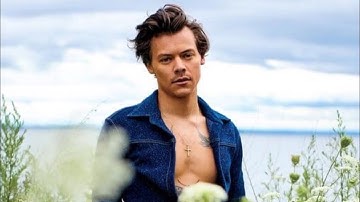 Three part slide on video star