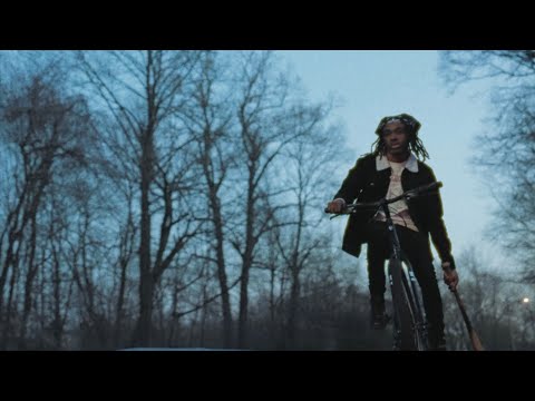 EEM TRIPLIN - AWKWARD 'FREESTYLE' (OFFICIAL MUSIC VIDEO)