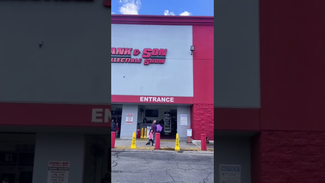 Frank and Sons Collectible Show! Let’s see what this is all about! 