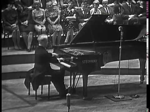arthur-rubinstein-live-recital-warsaw-1966.-schubert-b-flat-sonata-d960-and-schumann-carnaval-op-9