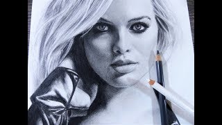 Drawing Margot Robbie