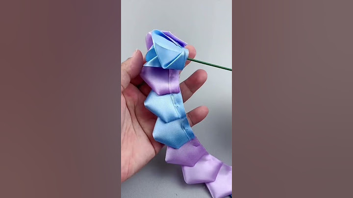 Handmade diy ribbon rose flowers birthday gift#handmade #diy #flowers #tutorial #rose #ribbon #craft