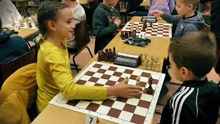 Fabian L. (888) - Jenei P. (587) | NYH Chess