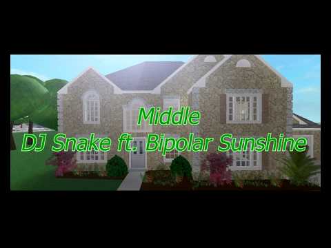 Middle - DJ Snake Feat. Bipolar Sunshine (ROBLOX Music Video) Love Story Part 2