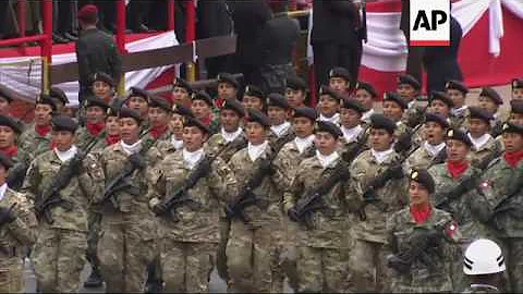 Peru celebrates independence with military parade