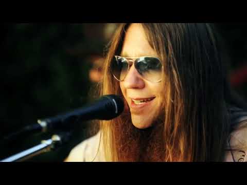 Blackberry Smoke -  Ain't Got the Blues   In The Backyard Sessions