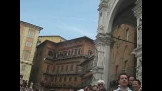 Mille Miglia 2012 Car 156 Driving Sienna city Center long version.AVI
