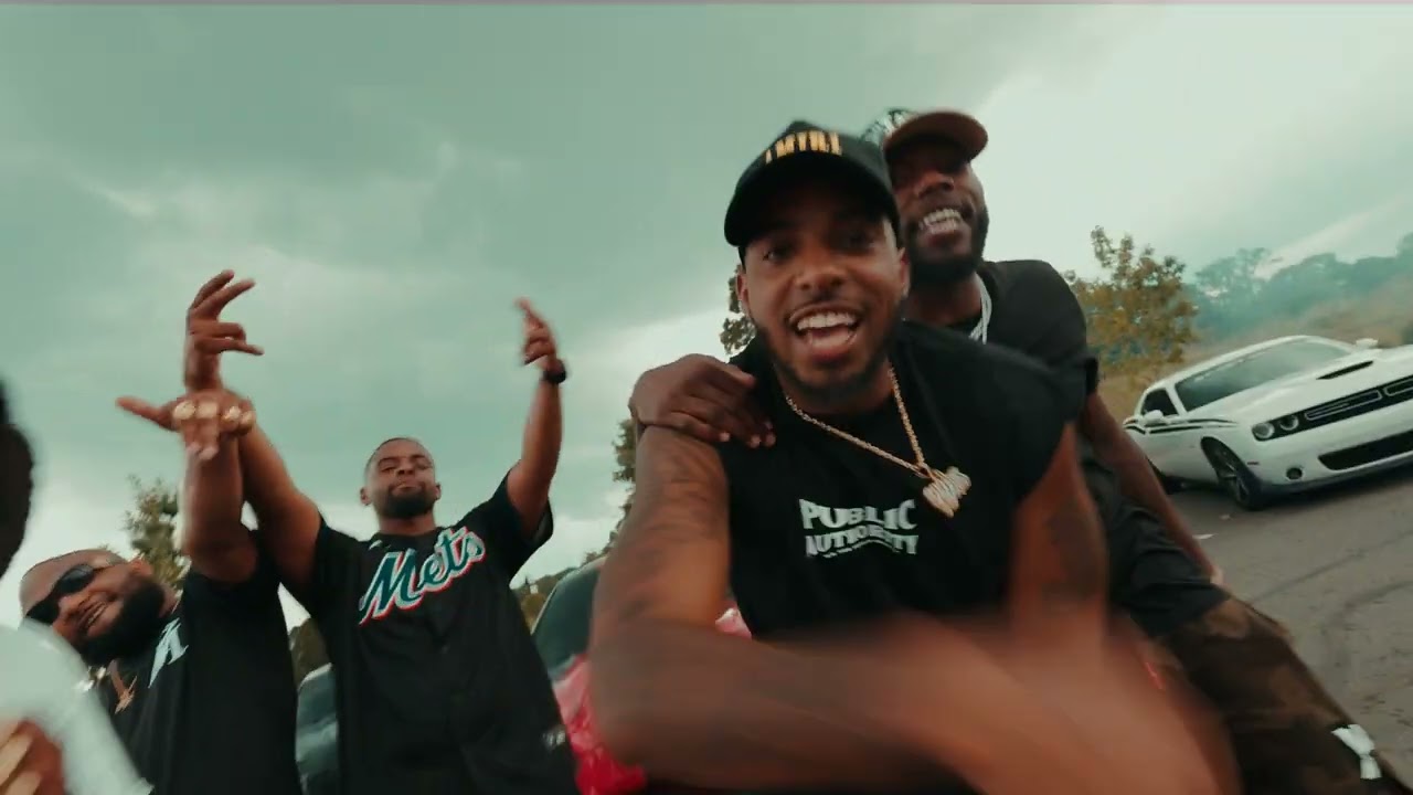 Guarda J Hawk ft. Worve - Out The Window ( Official Video ) su YouTube Guarda J Hawk ft. Worve - Out The Window ( Official Video ) su YouTube