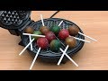 EXPERIMENT WAFFLE IRON vs Chupa Chups Lollipops