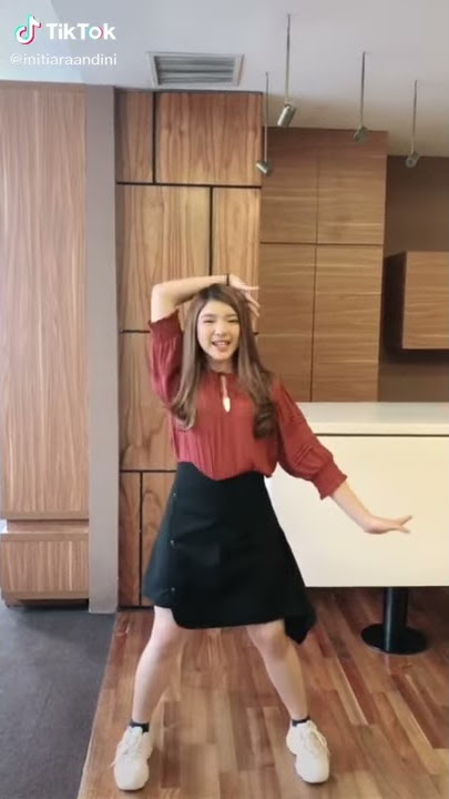 Download lagu Tiktok gemintang hatiku by tiara andini