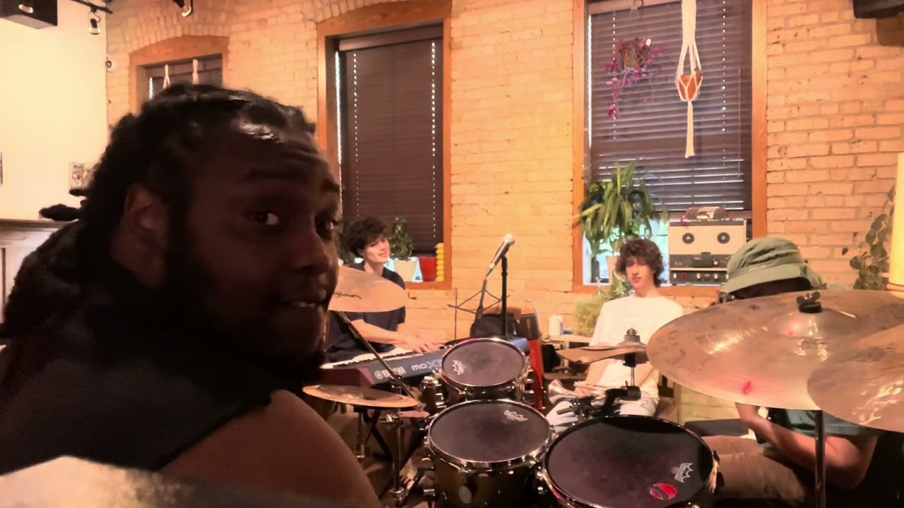 Room 3 Live at Indeed Brewing Company