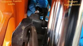 Observaremos como se debe Sustituir el líquido de frenos en motocicletas dotadas con ABS.
