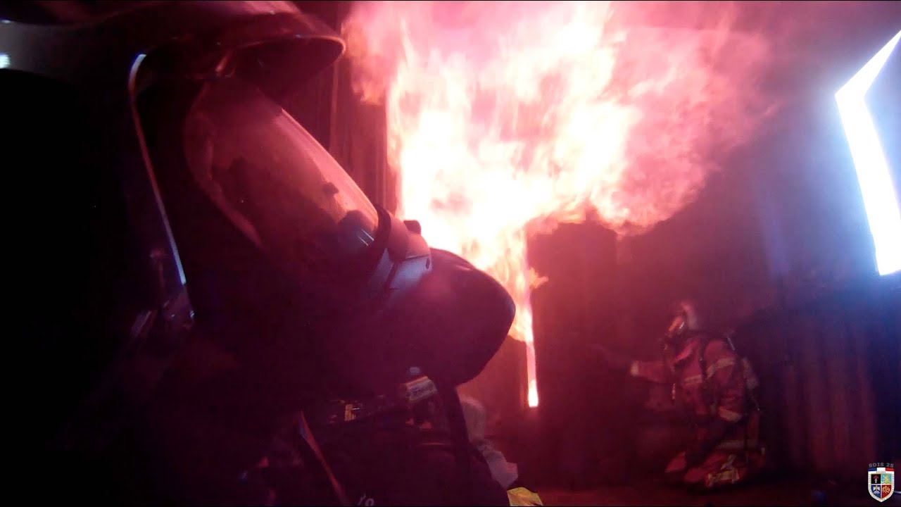 Formation caisson feu par le SDIS 39