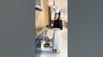 Cách sắp xếp nồi chảo luôn gọn gàng tiện  #shorts #theptrangmenkinh #thietketubep