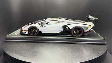 CE 1/18 Essenza SC V12 Illusionary White