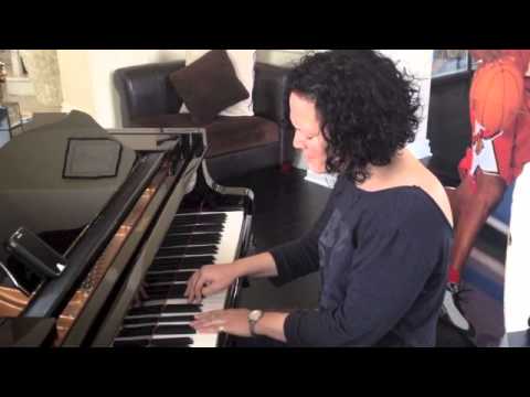 Alison Wedding quotJust Let Goquot Original song played on Brian McKnight39s piano