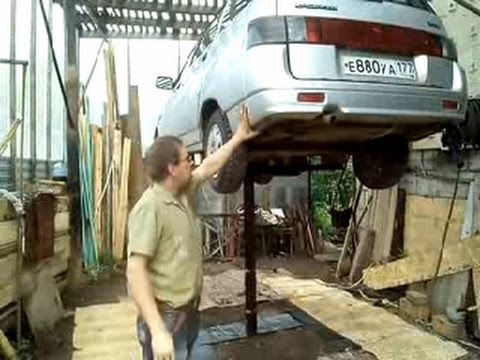 Автомобильный подъемник для ремонта машин