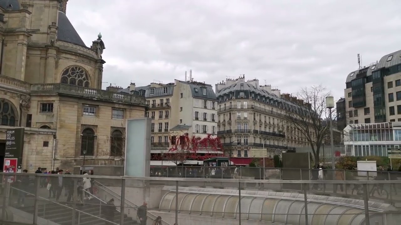 old building's the real beauty of paris❤️
