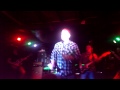 Miniature de la vidéo de la chanson Walls (Live)