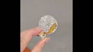 Rhinestone Pearl Sphere Shark Grab Hair Clip