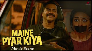 Maine Pyar Kiya Movie | A comic rowdy grabs Preity unexpectedly! | Hridhu Haroon