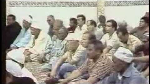 القارئ الشيخ راغب مصطفى غلوش الفتح والحجرات مسجد التليفزيون ناااااااااادرة جداااا وابداع خيالى