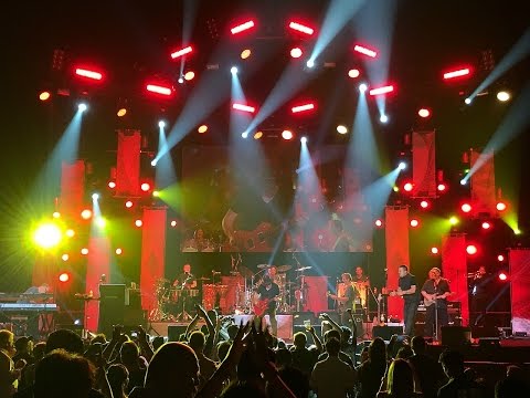 Carlos Santana Concert Luminosity Tour in Bangkok with VIP Singha Experience