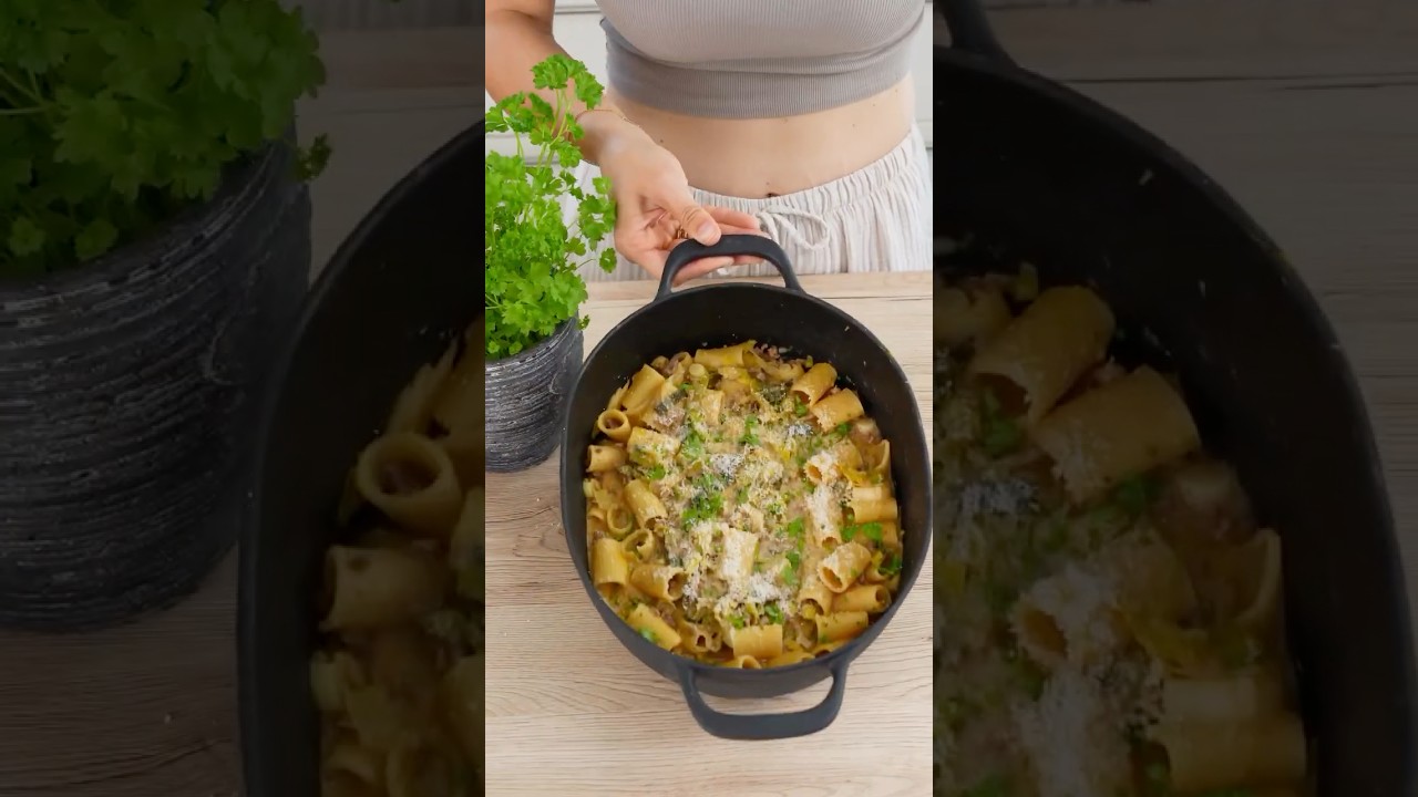 Lauch Käse Hack Nudeln – Mehr leckere Rezepte auf Instagram: kristinas.healthylife Lauch Käse Hack Nudeln – Mehr leckere Rezepte auf Instagram: kristinas.healthylife