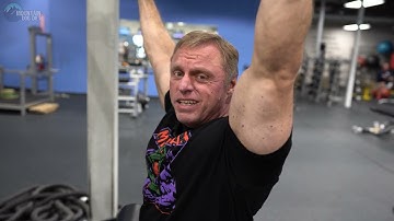 Lat pulldowns should only be done like this