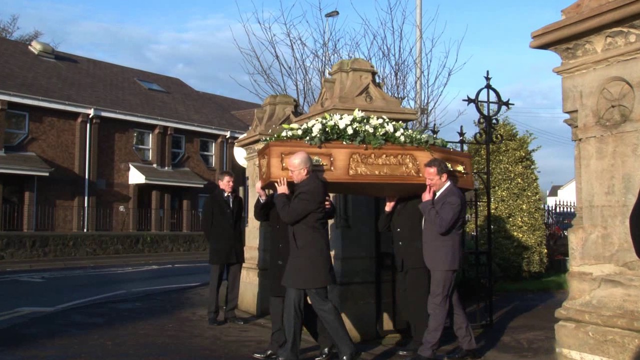 Funeral of former Ballymena and Larne footballer David Smyth YouTube