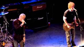 Watch Lovehammers Clouds video