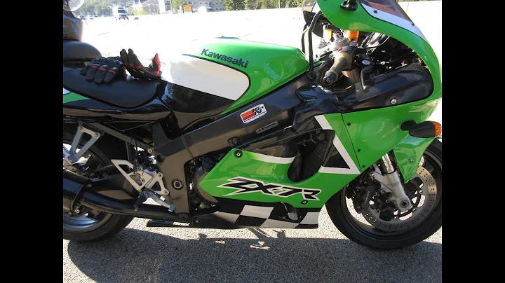 ZX7R KAWASAKI NINJA RESTORED BY LUCIANO THE FULL ADVENTURE.