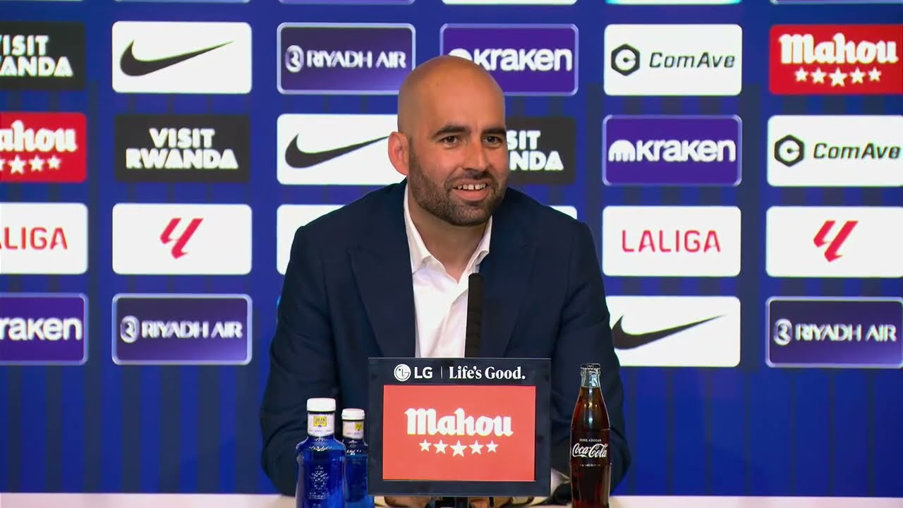 Claudio Giráldez: "Borja Iglesias tiene un don para finalizar"