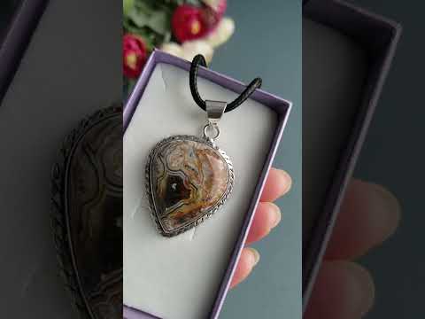 Кулон кружевной агат листик талисман натуральный камень, видео 1