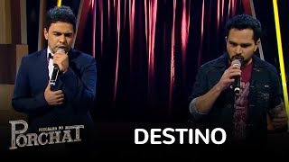 Zezé Di Camargo e Luciano embalam a plateia ao som de Destino
